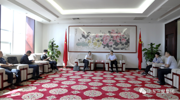 濱州市工信局黨組成員、副局長(zhǎng)孫軼修來(lái)山東三星集團(tuán)調(diào)研