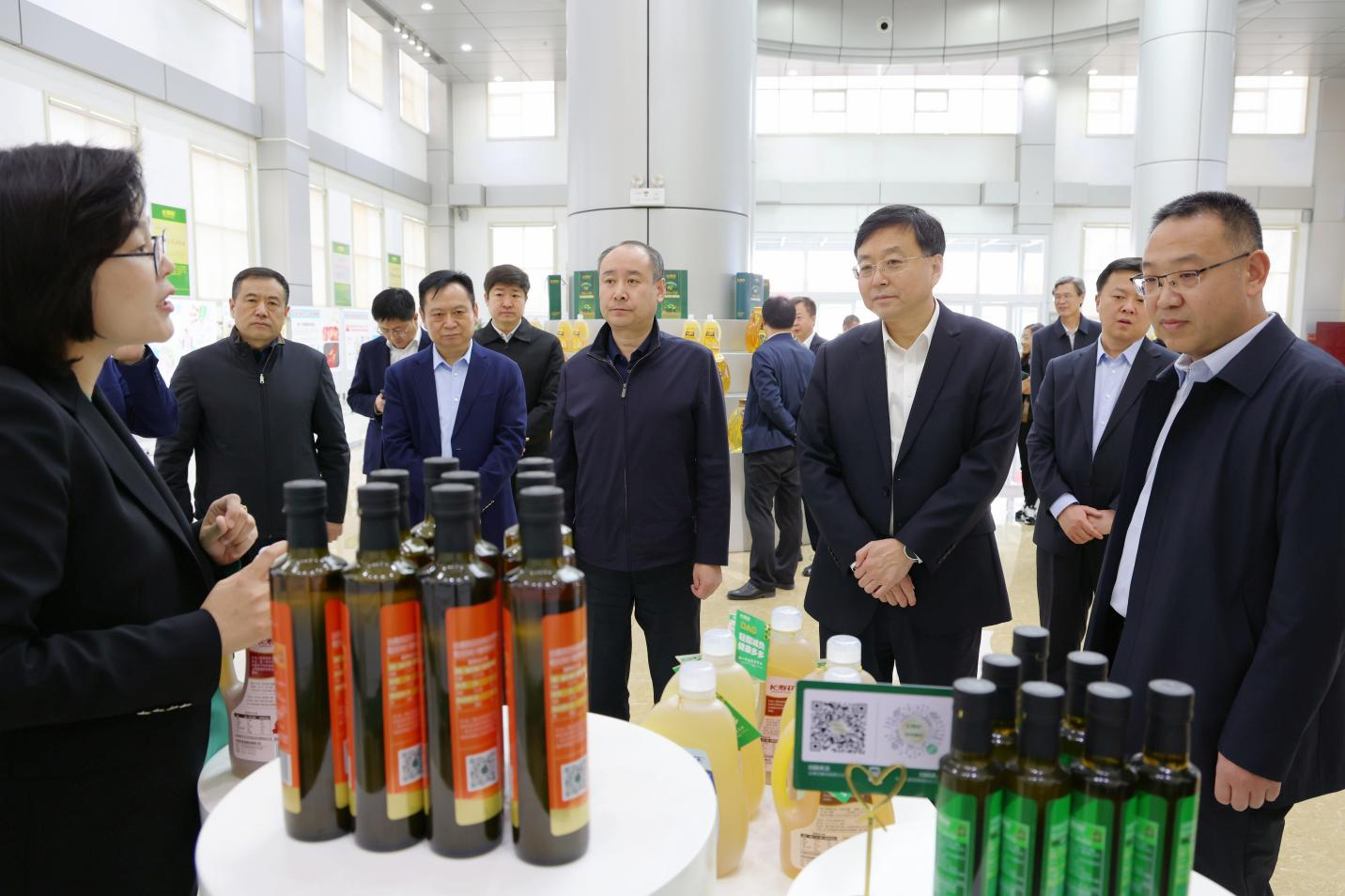 濱州市國資委、濱州市財金集團來山東三星集團調研