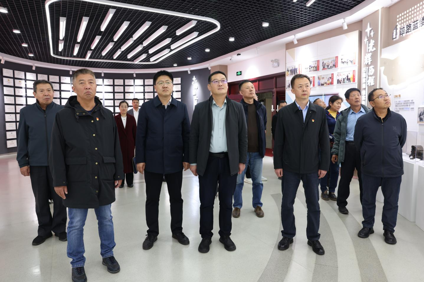 濱州市“紅色引領(lǐng)·服務(wù)暖企”黨建聯(lián)盟主題黨日暨黨建聯(lián)盟互學(xué)互鑒活動走進(jìn)山東三星集團(tuán)