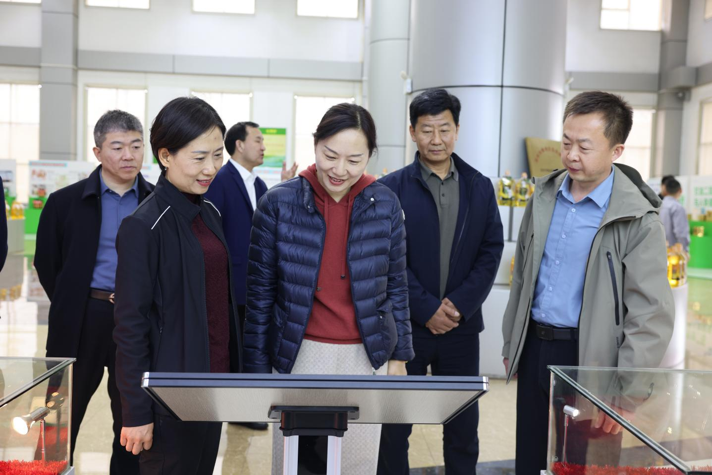 聊城市委統(tǒng)戰(zhàn)部副部長、三級調研員王云來山東三星集團調研