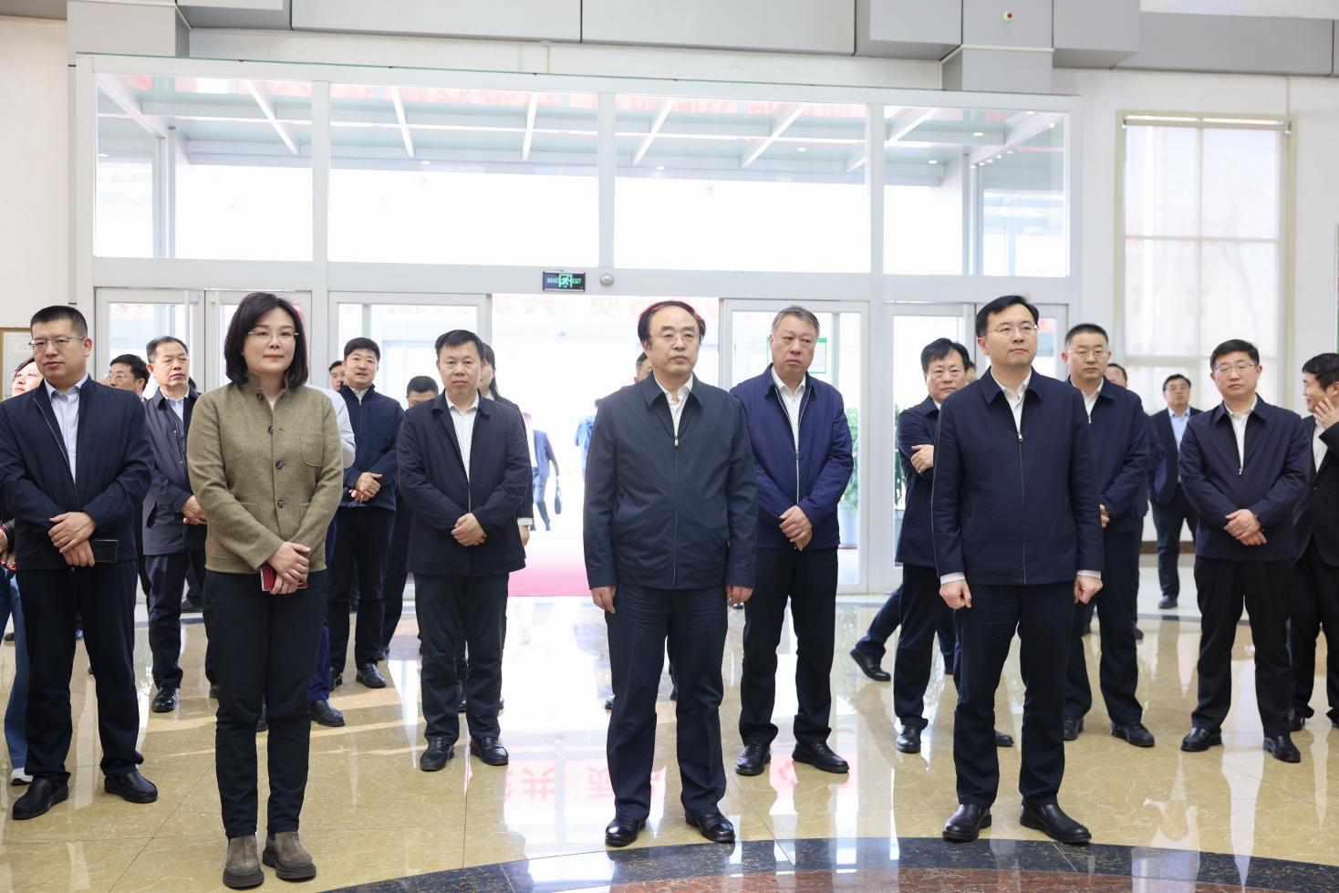 傳承企業(yè)家精神 共鑄高質量發(fā)展——濱州市屬國資國企來山東三星集團觀摩調研