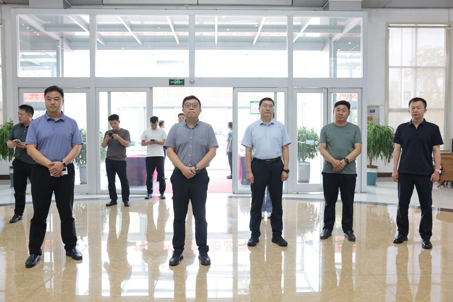 人民日報(bào)傳媒廣告有限公司來山東三星集團(tuán)調(diào)研