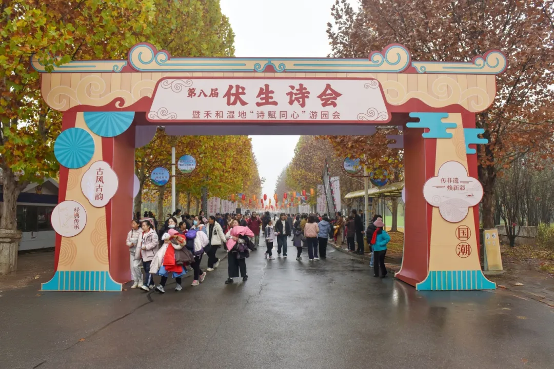 長(zhǎng)壽花食品亮相第八屆伏生詩(shī)會(huì) 健康糧油實(shí)力“圈粉”