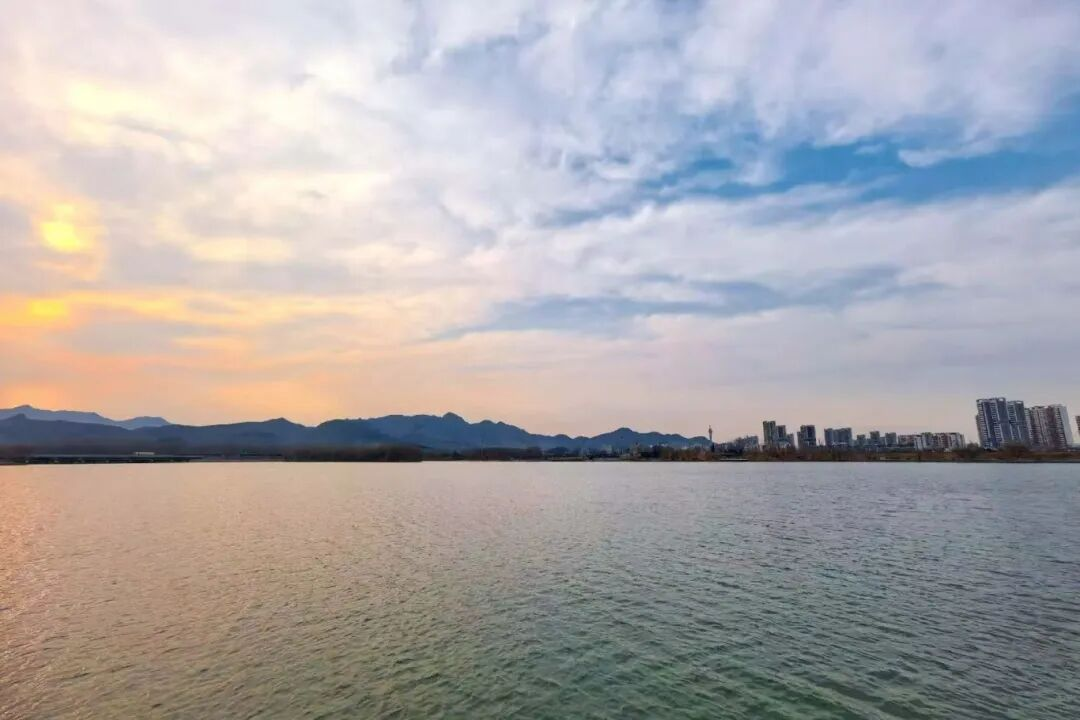 【文韻三星】晴冬無雪亦清歡