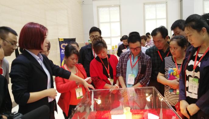 “金胚好油 有你見(jiàn)證” 2015長(zhǎng)壽花金胚源頭探訪之旅正式啟動(dòng)