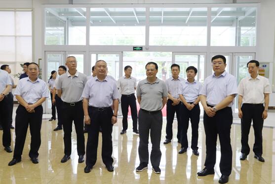 山東副省長于杰來山東三星集團調研